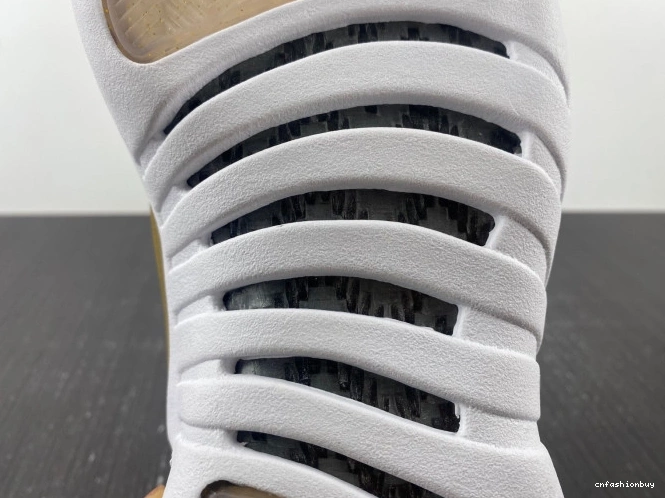 Jordan White OVO Retro 12 873864-102 0719